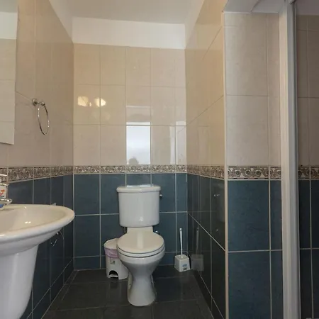 Ferienvilla Fuer 10 Personen In By Interhome * Protaras