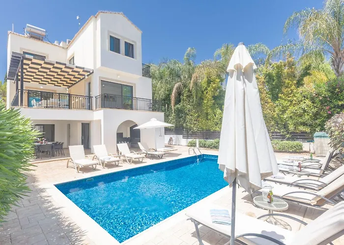 Ferienvilla Fuer 10 Personen In By Interhome * بروتاراس