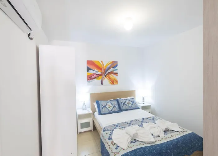 Ferienvilla Fuer 10 Personen In By Interhome 別荘