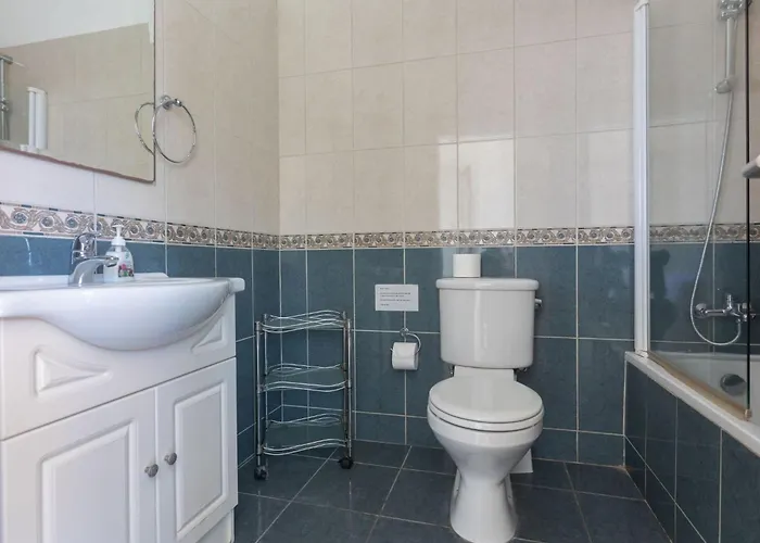 Ferienvilla Fuer 10 Personen In By Interhome بيت للعطل بروتاراس