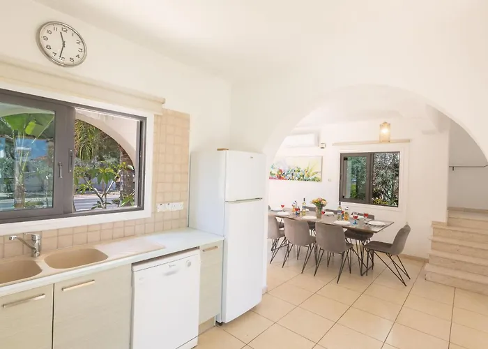 Ferienvilla Fuer 10 Personen In By Interhome *