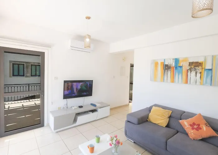 Ferienvilla Fuer 10 Personen In By Interhome بيت للعطل بروتاراس