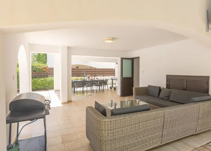 Ferienvilla Fuer 10 Personen In By Interhome 別荘 *